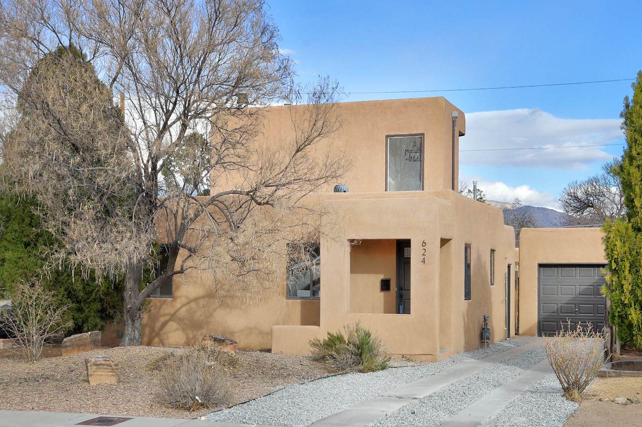 624 Monroe Street - Photo 1