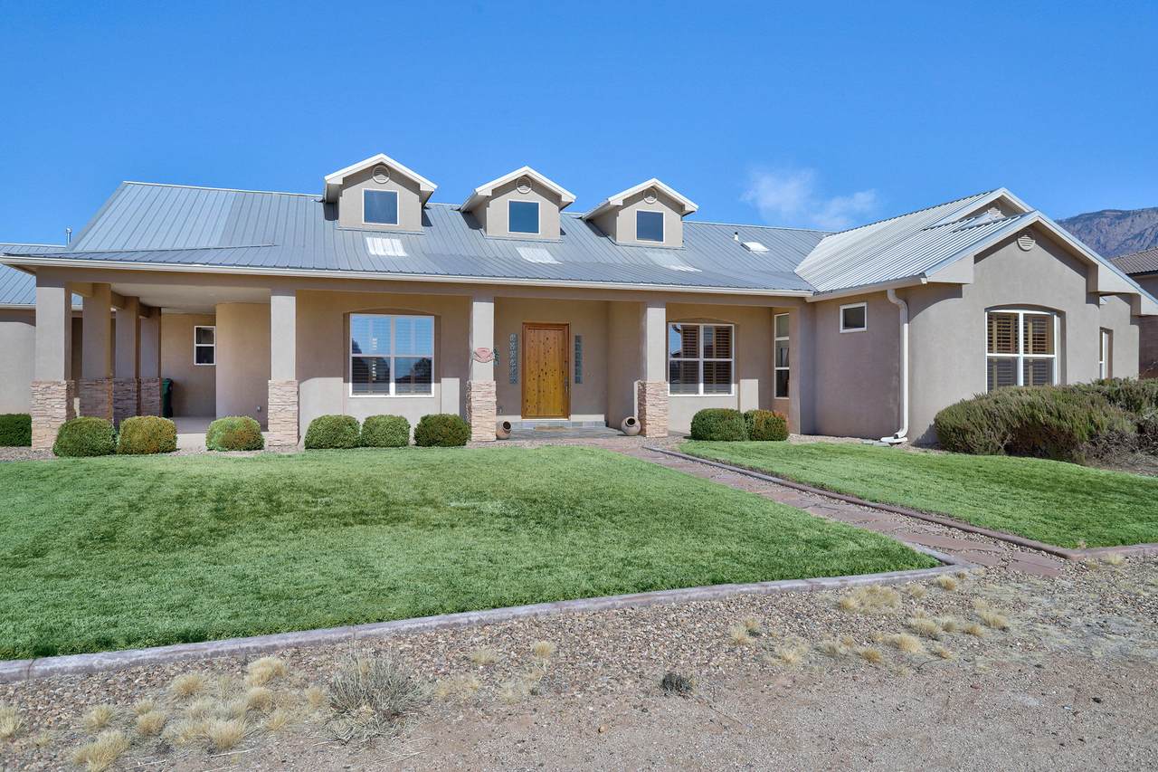 10701 San Rafael Avenue - Photo 1