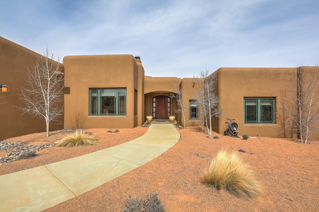 35 Stagecoach Trail - Photo 1