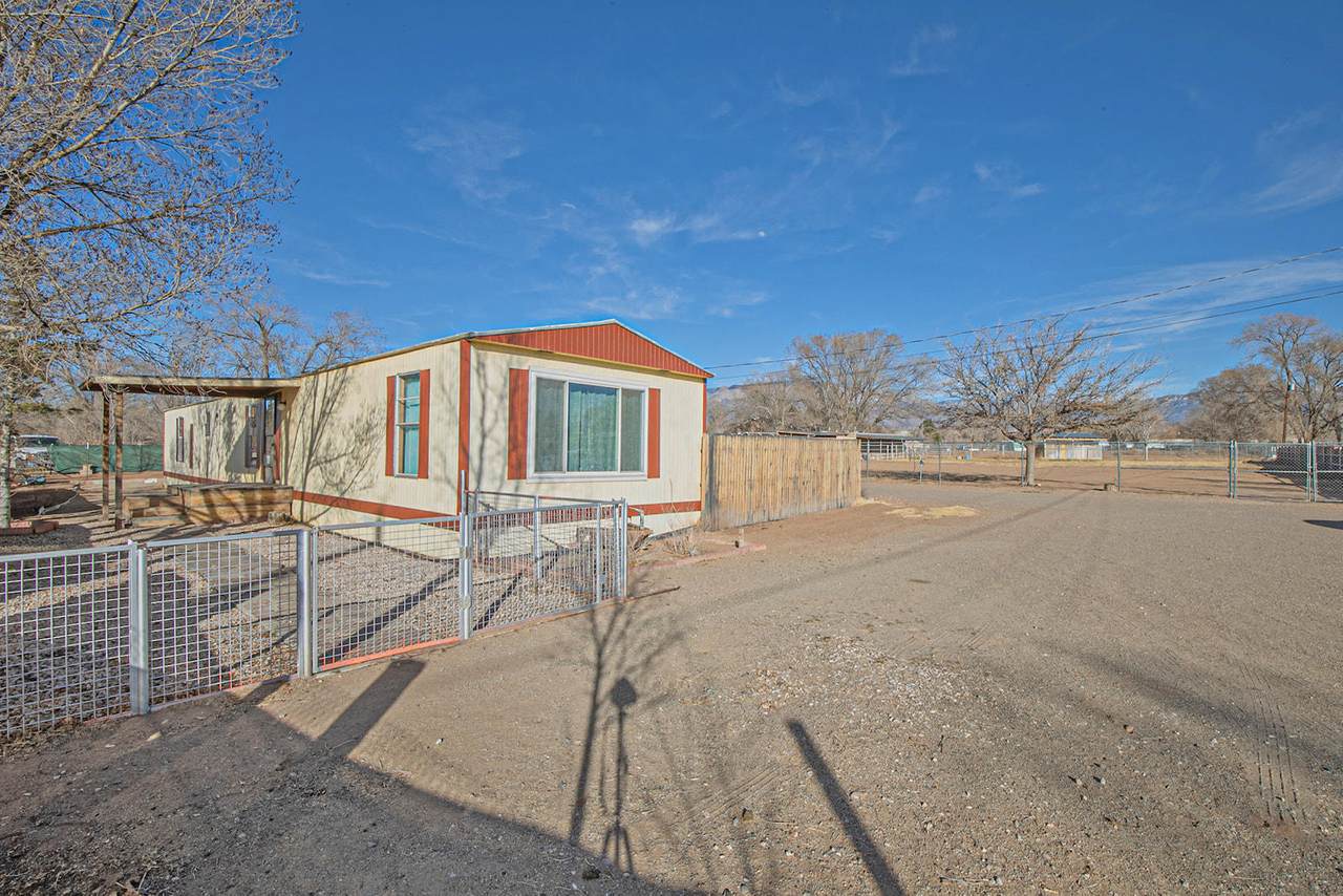 8814 2ND Street - Photo 1