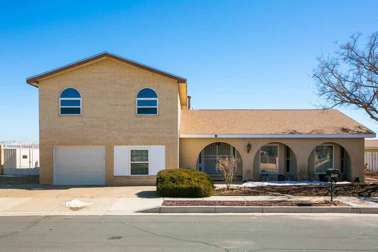 908 Alta Vista Court - Photo 1