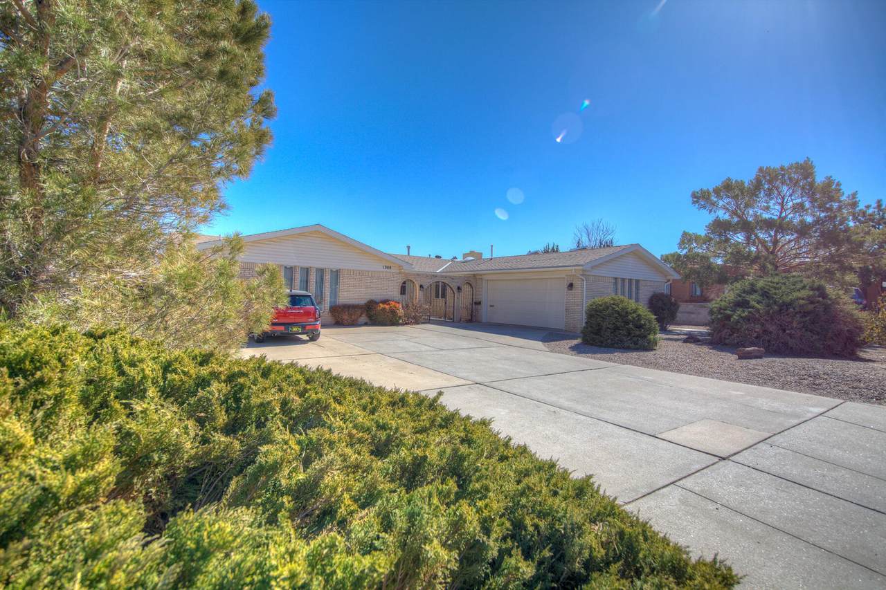 1308 Kentucky Street - Photo 1