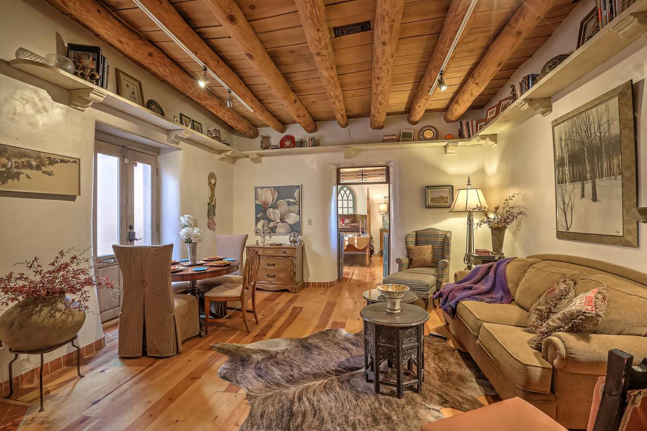 447 Cerrillos Road - Photo 1