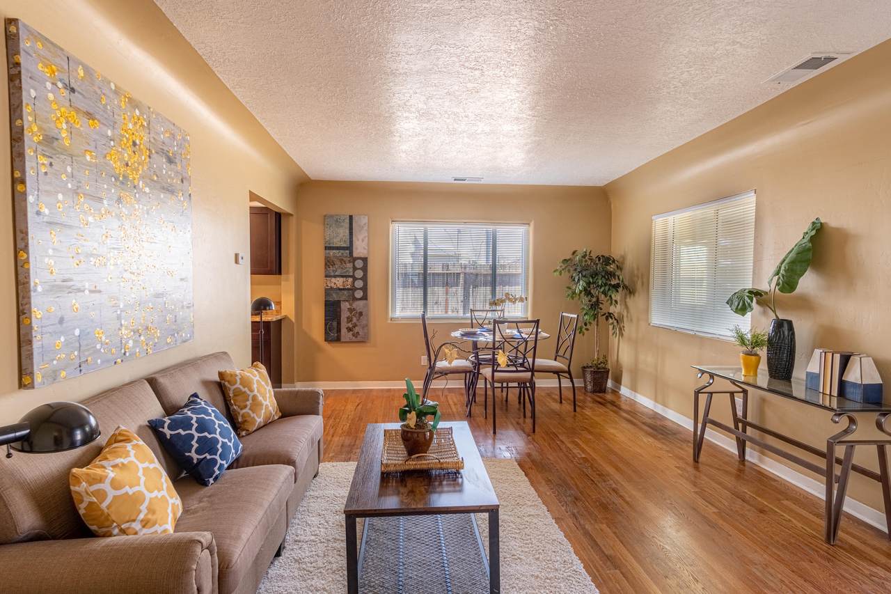 152 Velarde Court - Photo 1