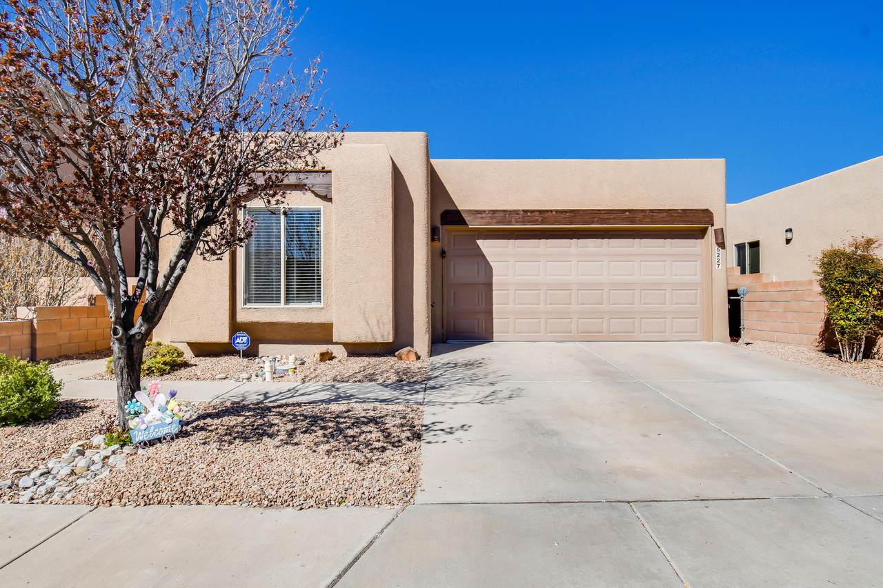 5227 Tierra Amada Street - Photo 1
