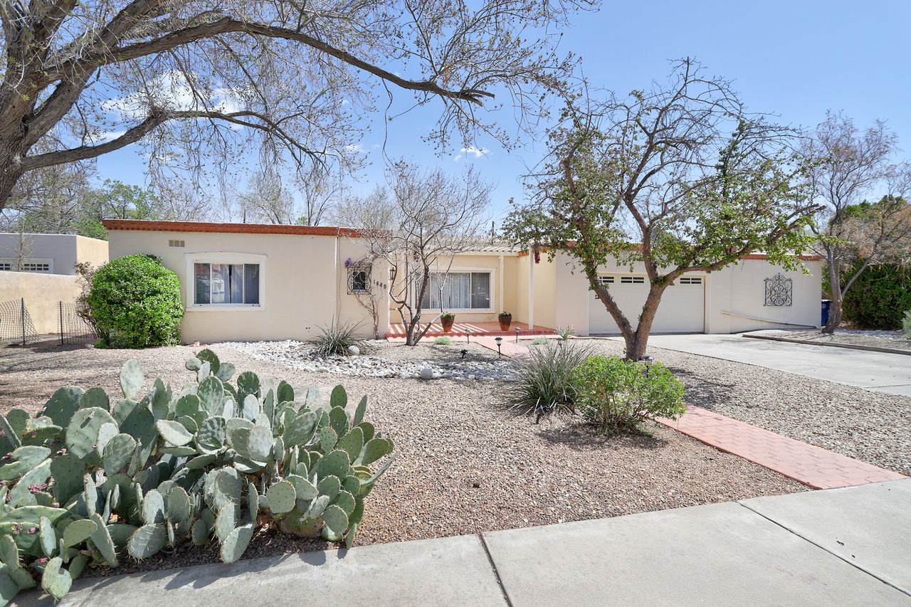 1625 Los Alamos Avenue - Photo 1