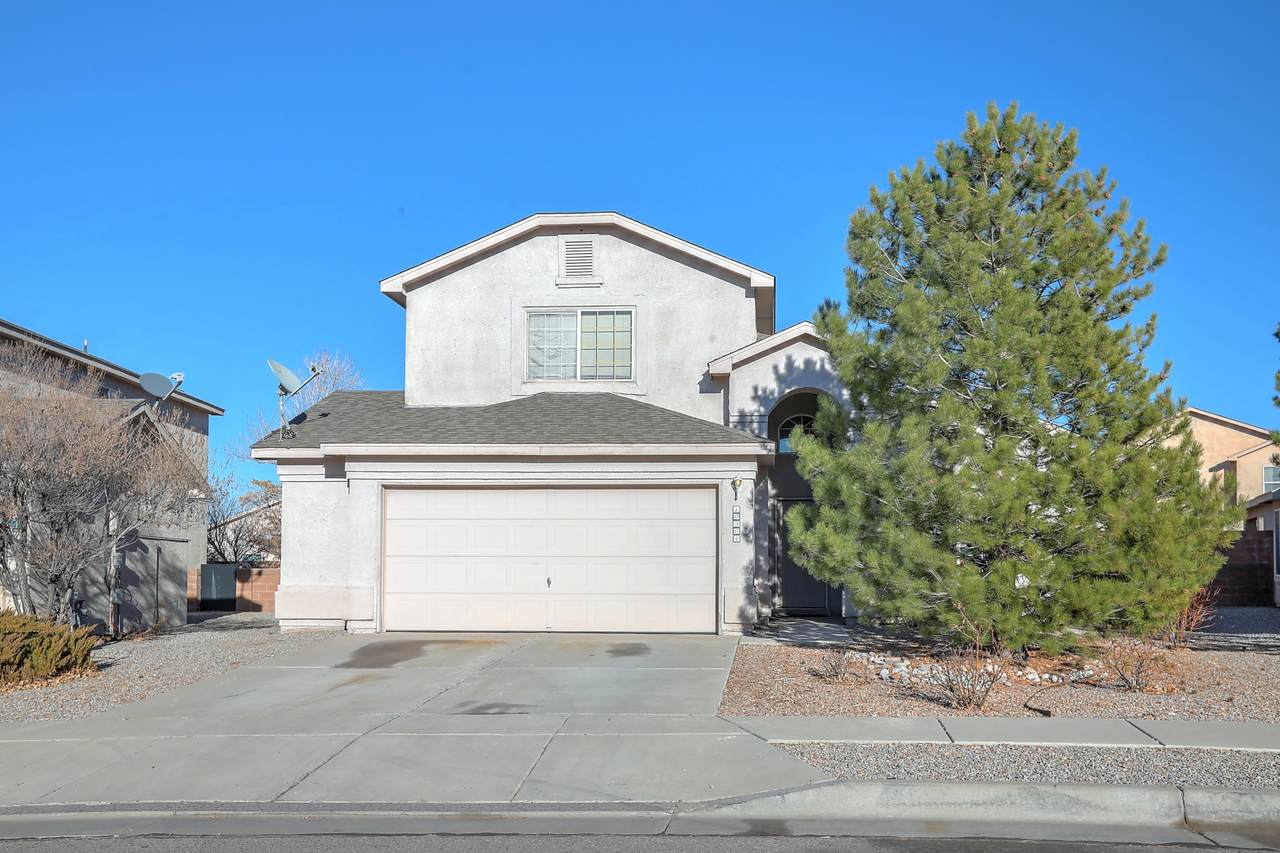 10304 Calle Maravilla Court - Photo 1