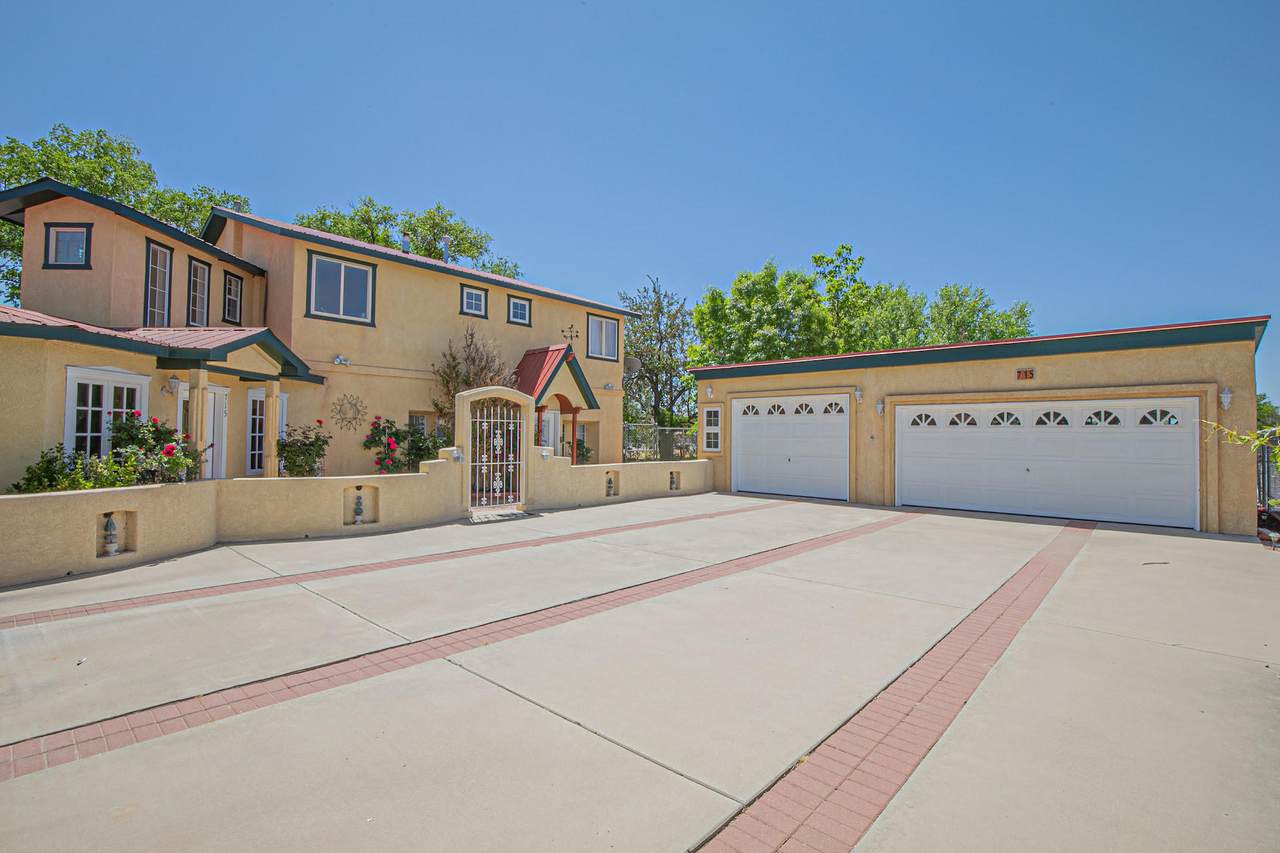 715 River Road - Photo 1