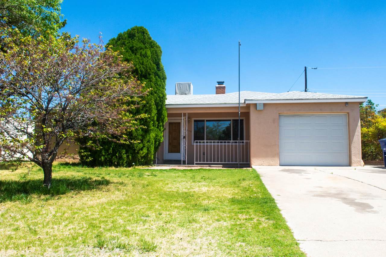 1848 Morris Street - Photo 1