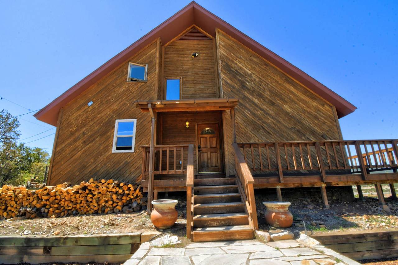 11 Skyview Drive - Photo 1
