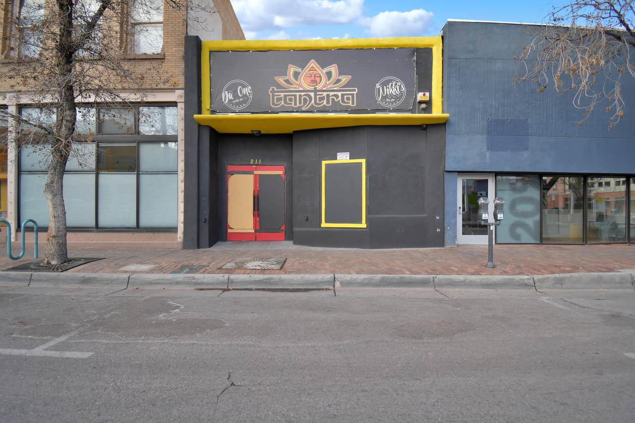 211 Gold Avenue - Photo 1