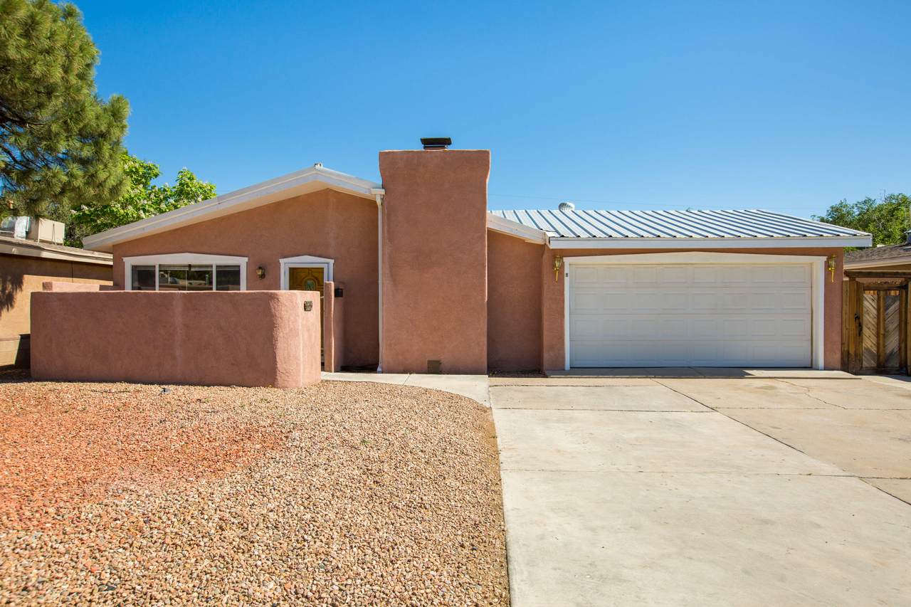 1335 Cherokee Road - Photo 1