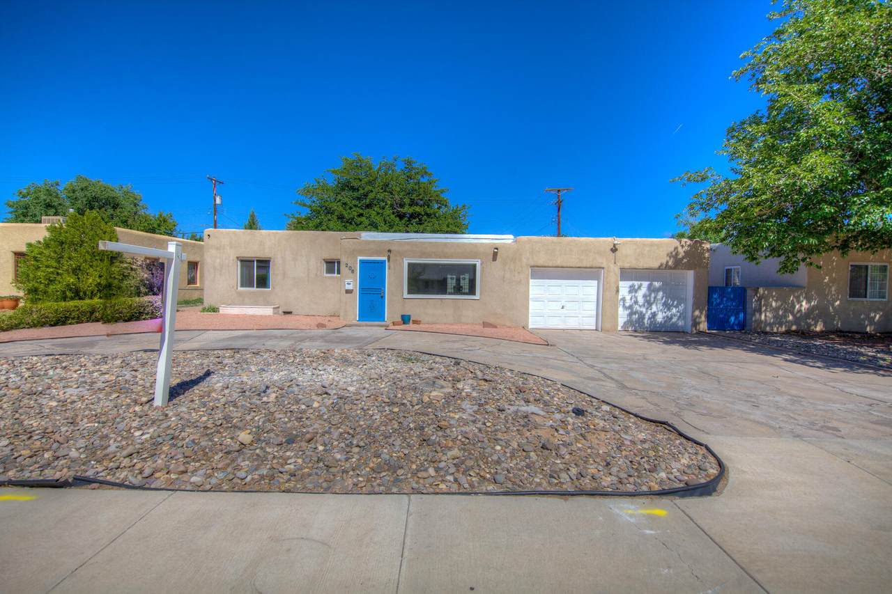 206 Morningside Drive - Photo 1