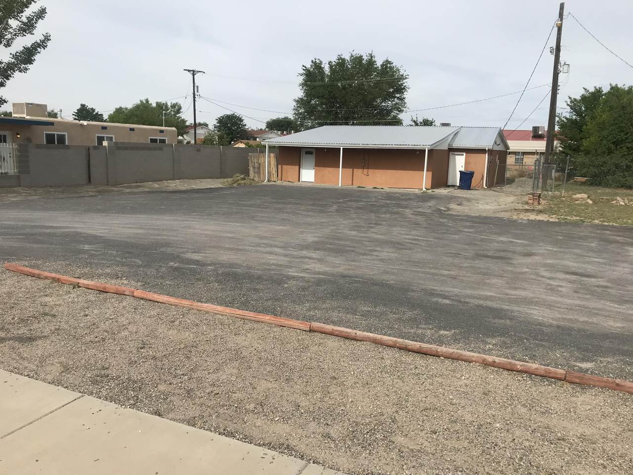 619 Helen Cir Circle - Photo 1