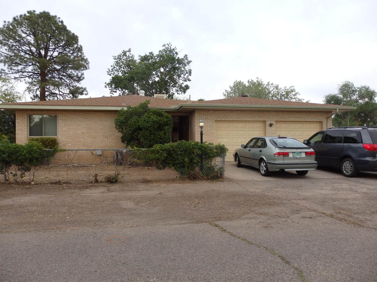 550 El Paraiso Road - Photo 1