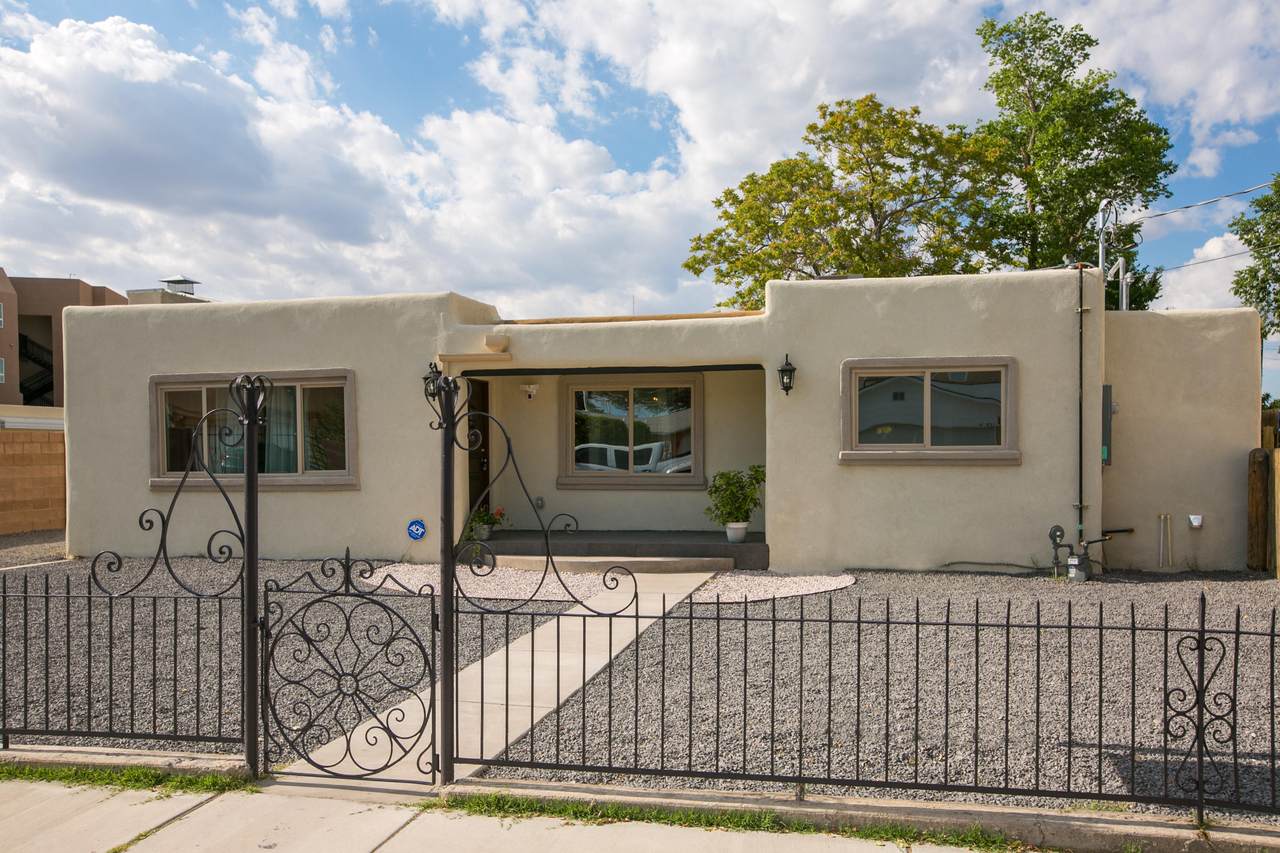 2313 New York Avenue - Photo 1
