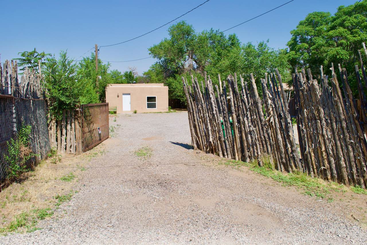 7515 Edith Boulevard - Photo 1