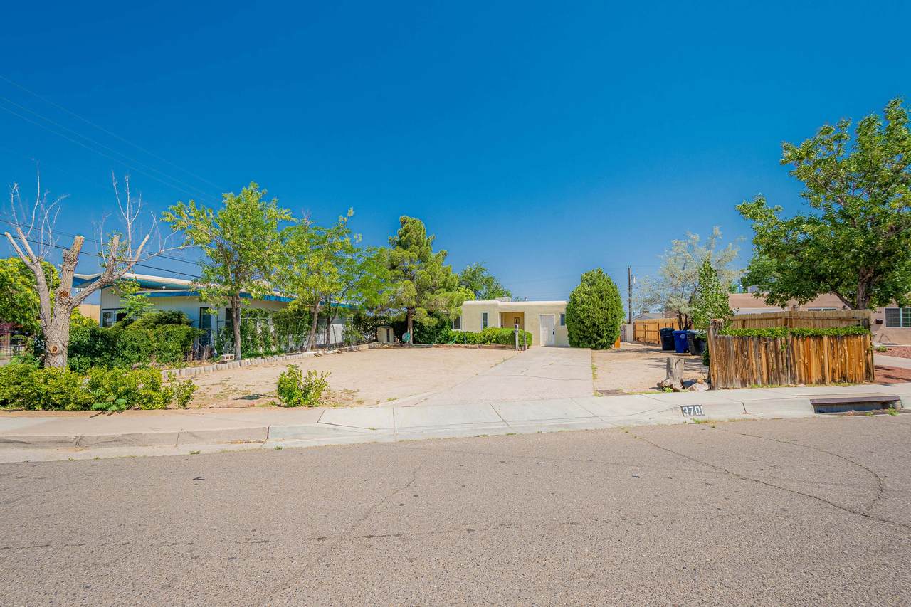 3701 Palo Duro Avenue - Photo 1