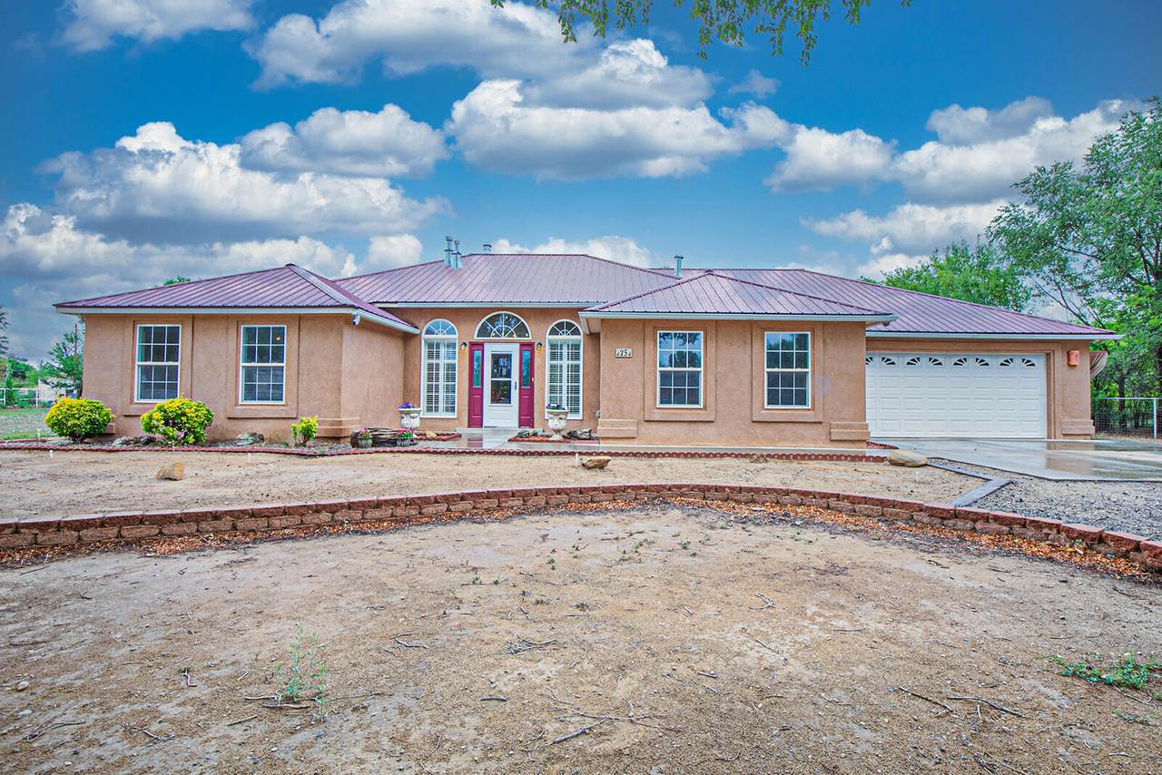 25 Jay Bird Loop - Photo 1