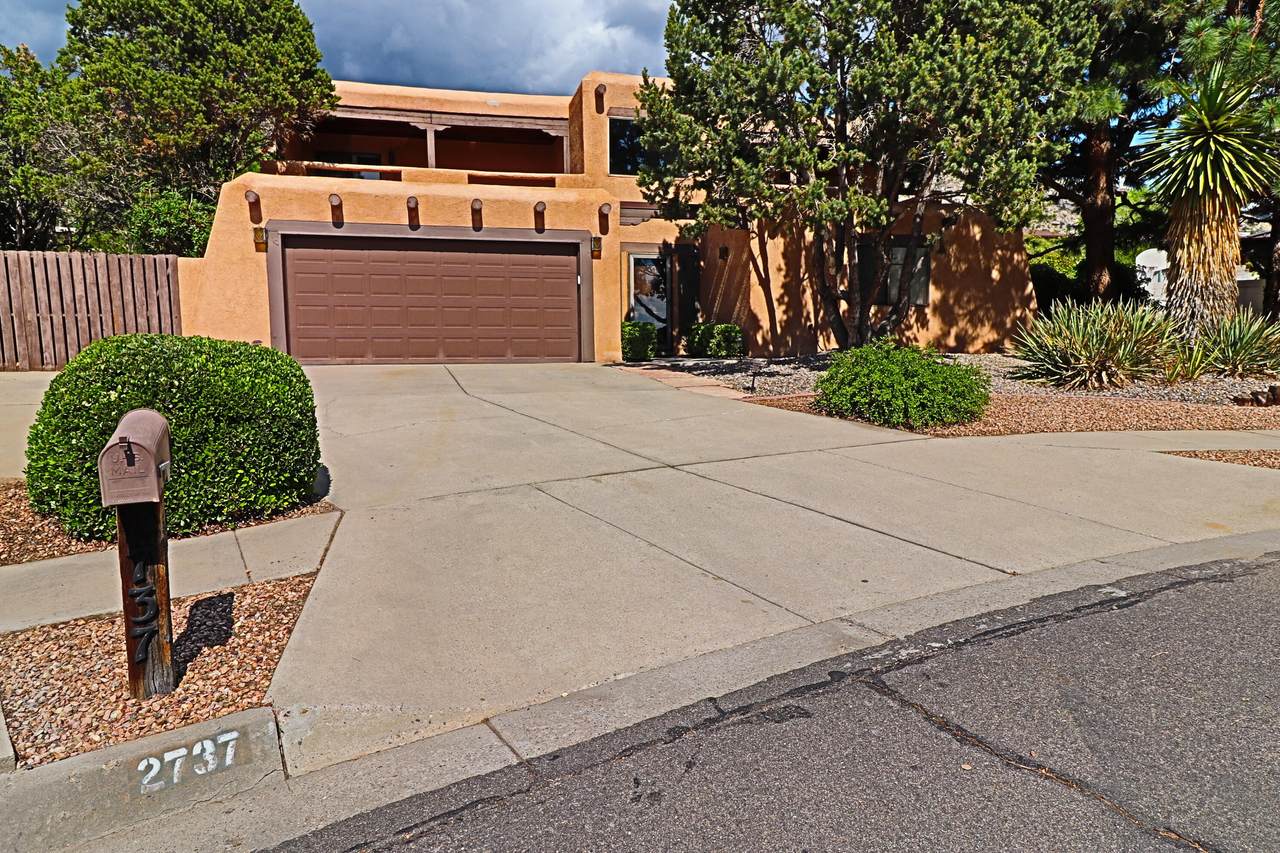 2737 Casa Del Norte Court - Photo 1