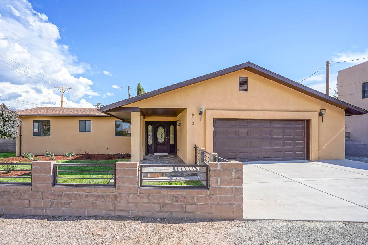 613 Coronado Drive - Photo 1