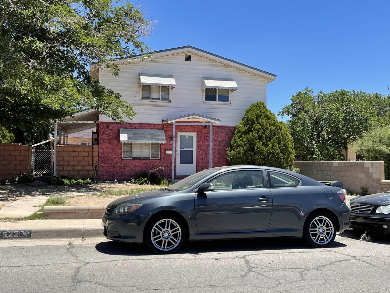 622 Jefferson Street - Photo 1