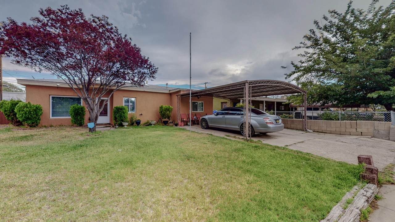 2714 Truman Street - Photo 1