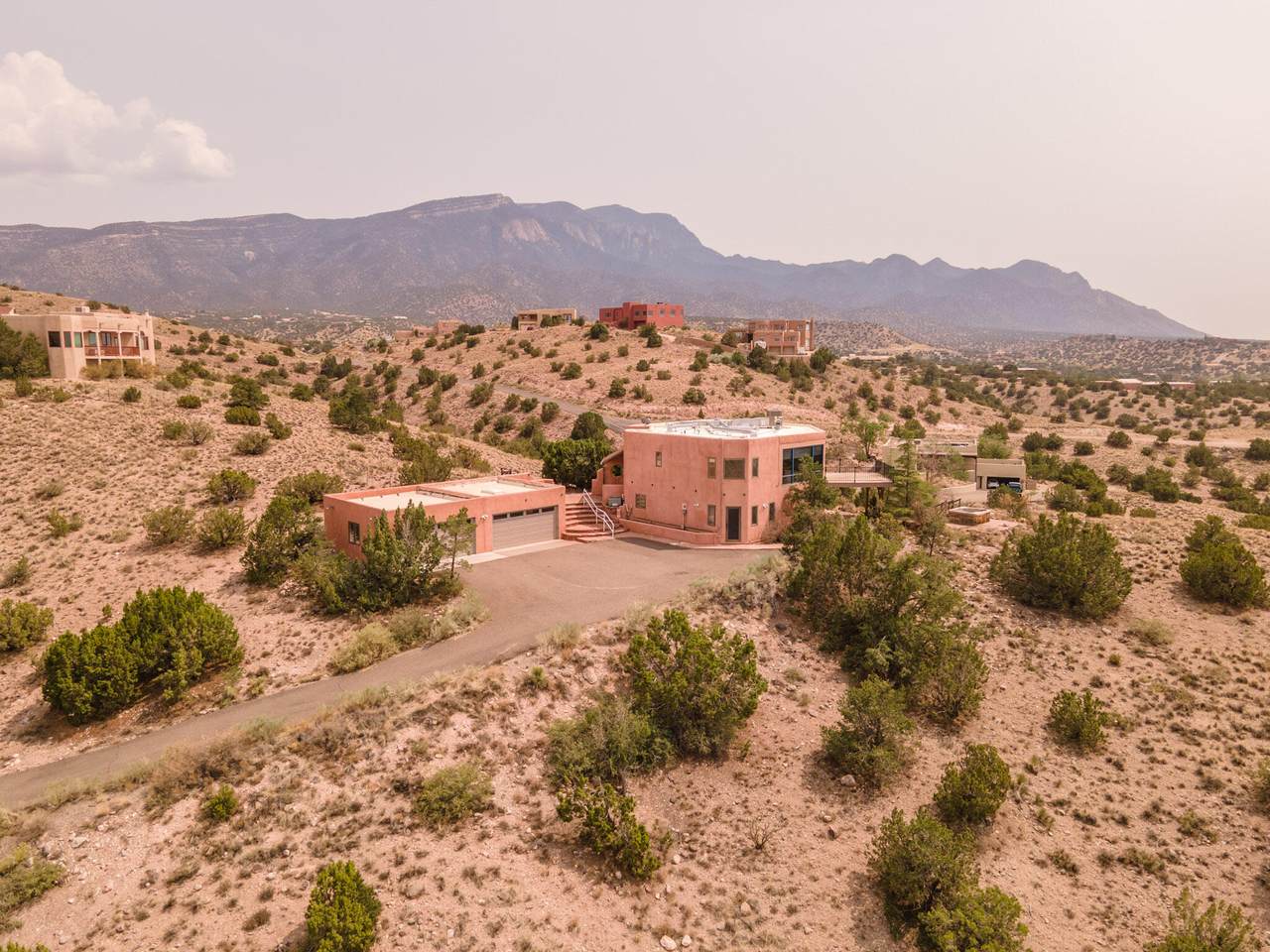10 Aspen Court - Photo 1