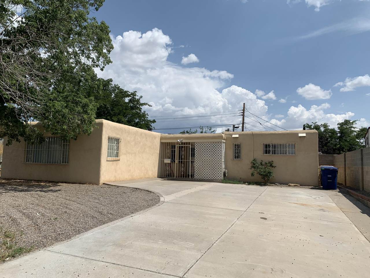 7710 Haines Avenue - Photo 1