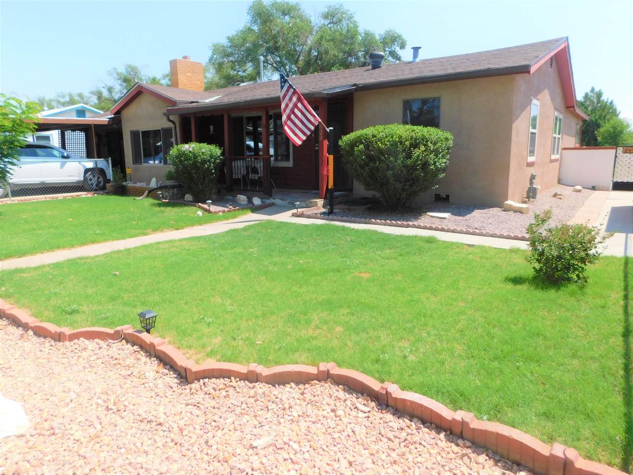 620 Campana Avenue - Photo 1
