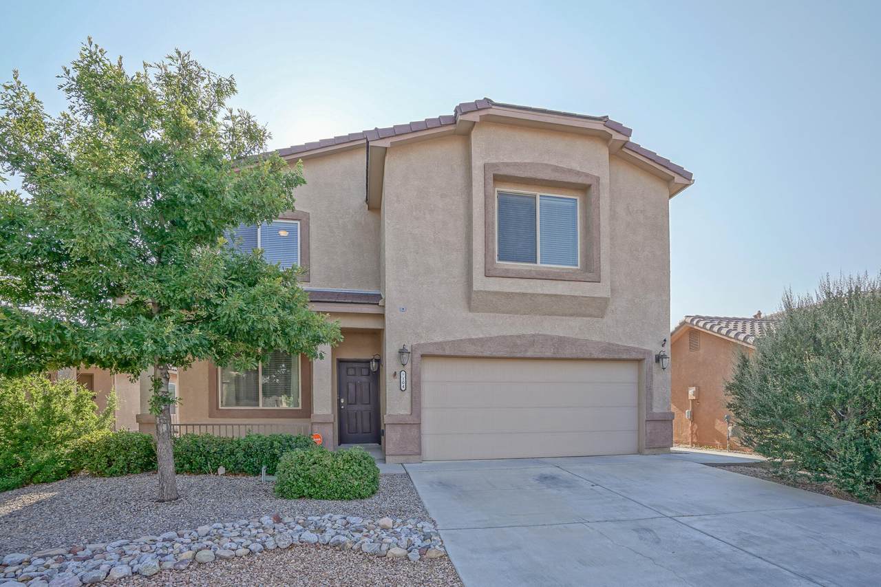 7104 Vista Terraza Drive - Photo 1