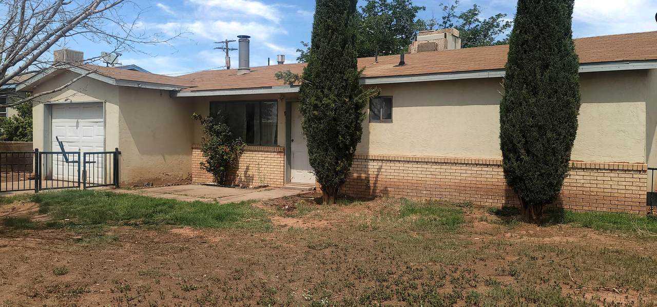11 White Sands Avenue - Photo 1