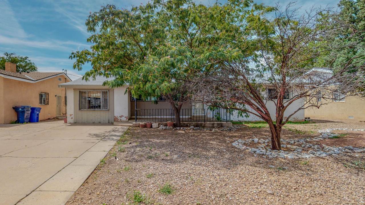 2821 Madeira Drive - Photo 1