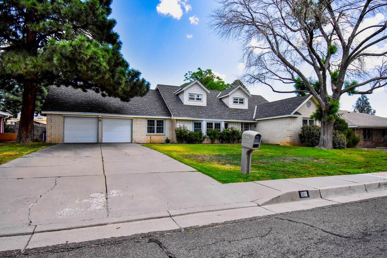 1118 Upland Drive - Photo 1