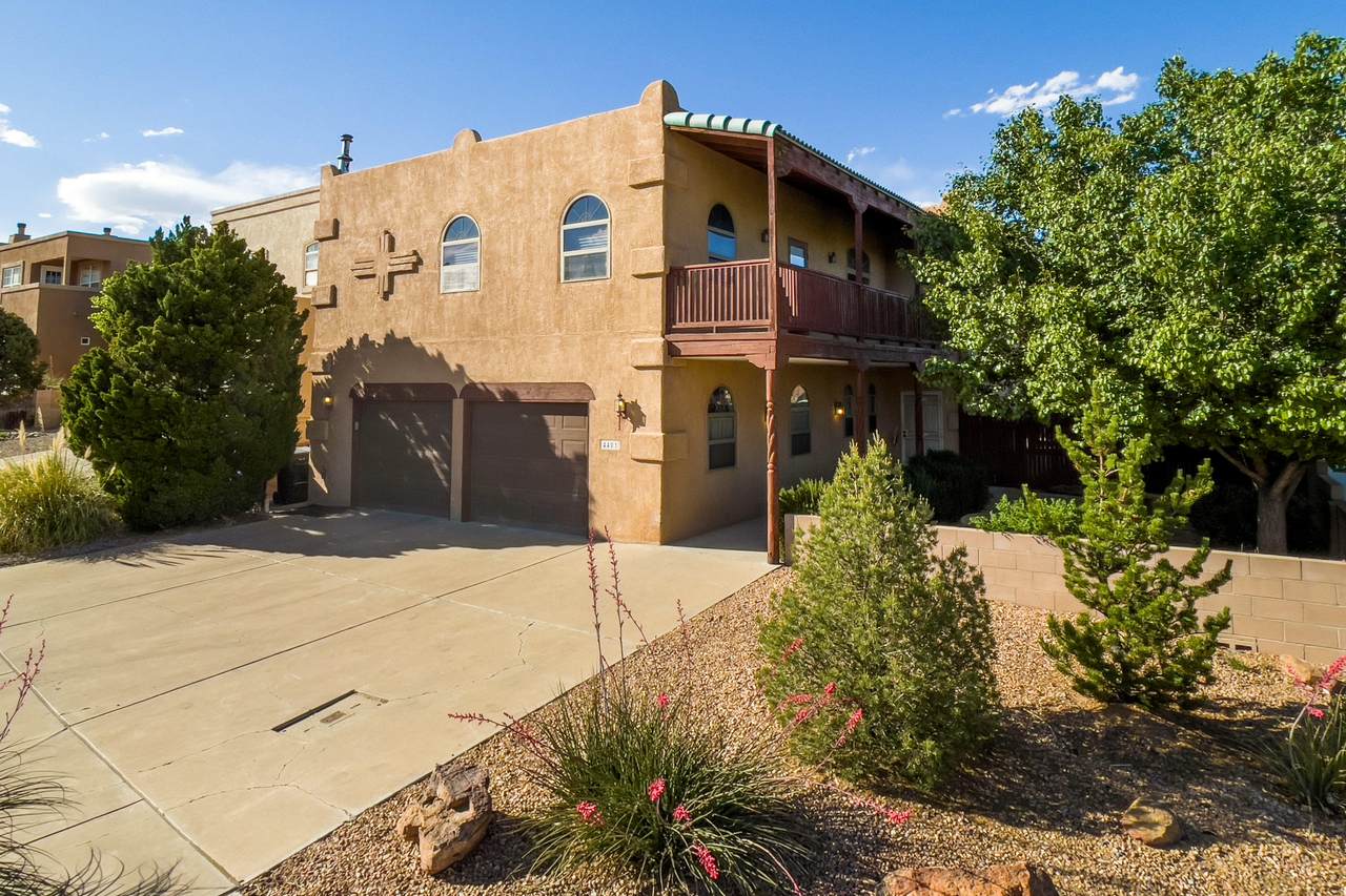 4401 Tres Vistas Road - Photo 1