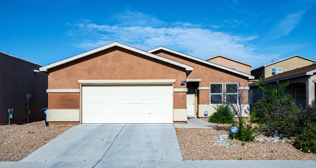 3223 Grasshopper Drive - Photo 1