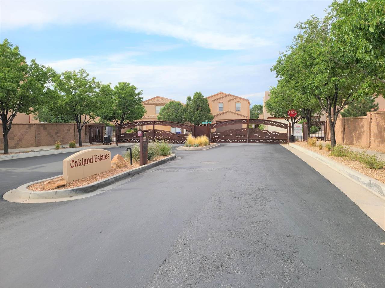 6601 Glenturret Way - Photo 1
