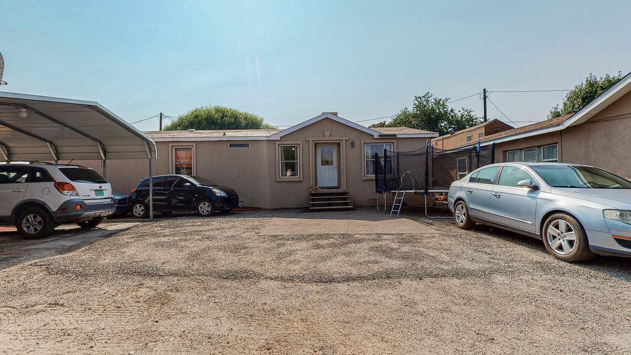 1101 Barelas Road - Photo 1