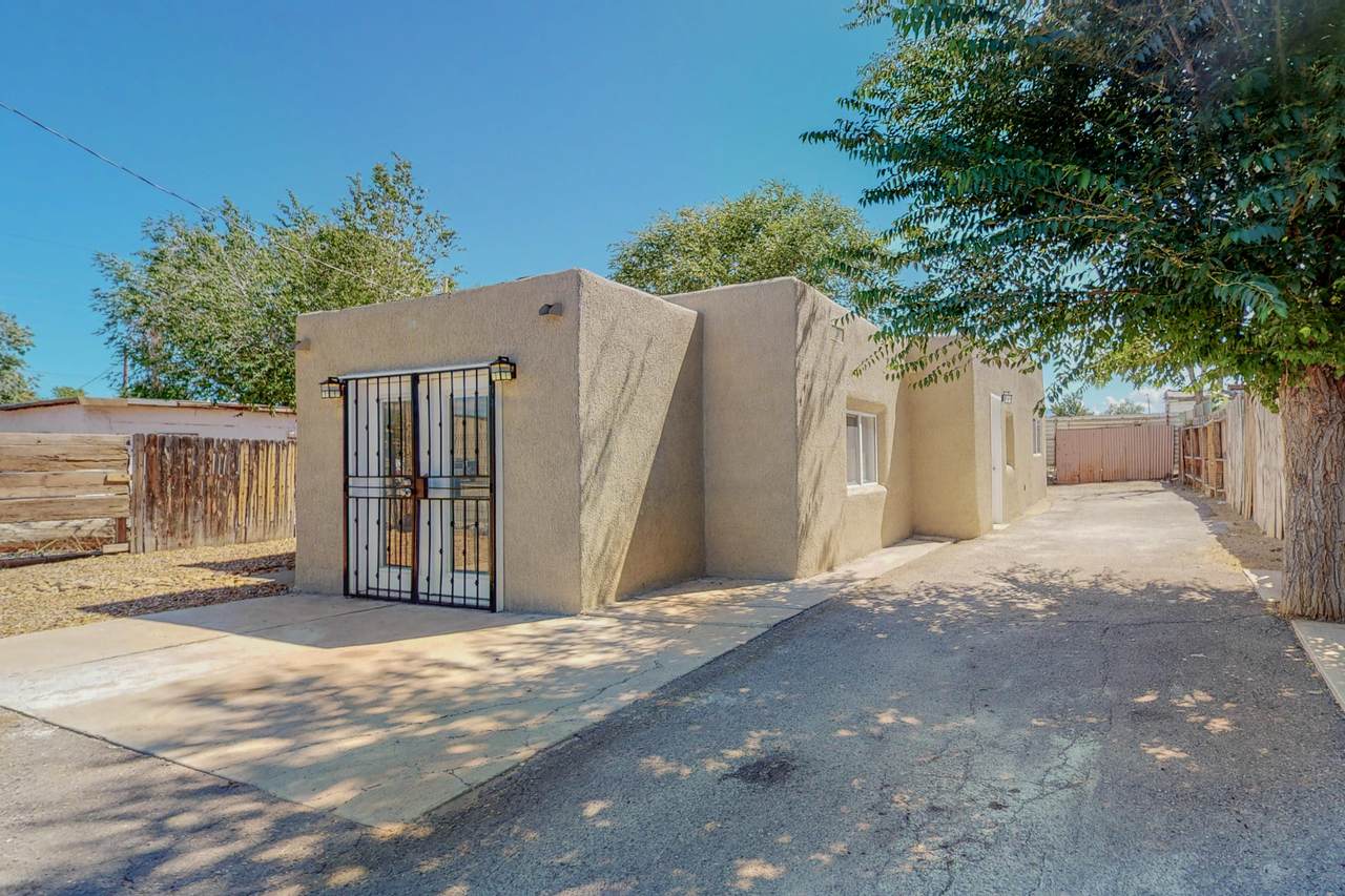 3008 3RD Street - Photo 1