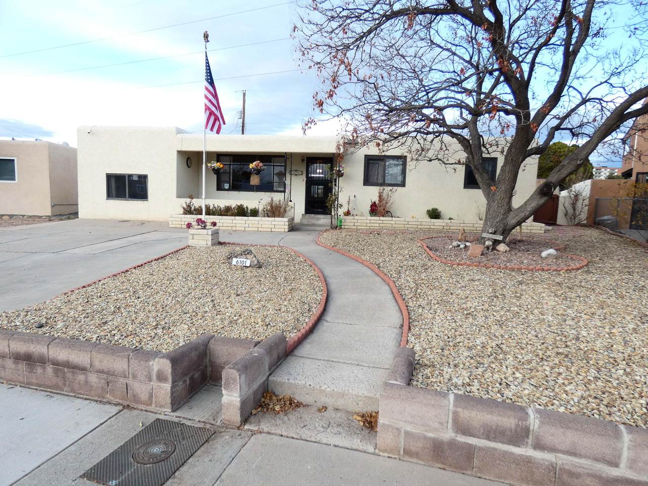 6101 Zimmerman Avenue - Photo 1