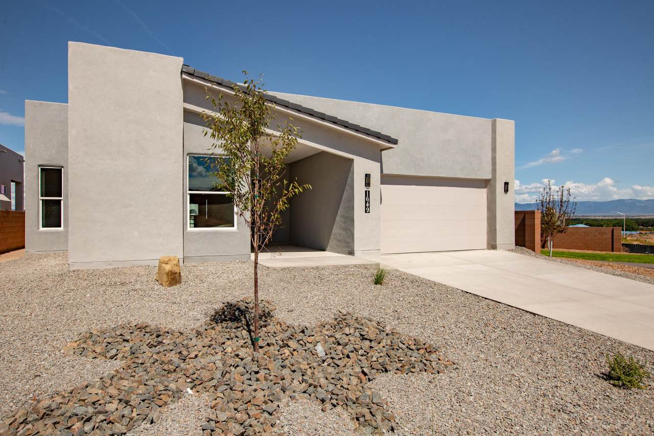 1649 Tesoro Loop - Photo 1