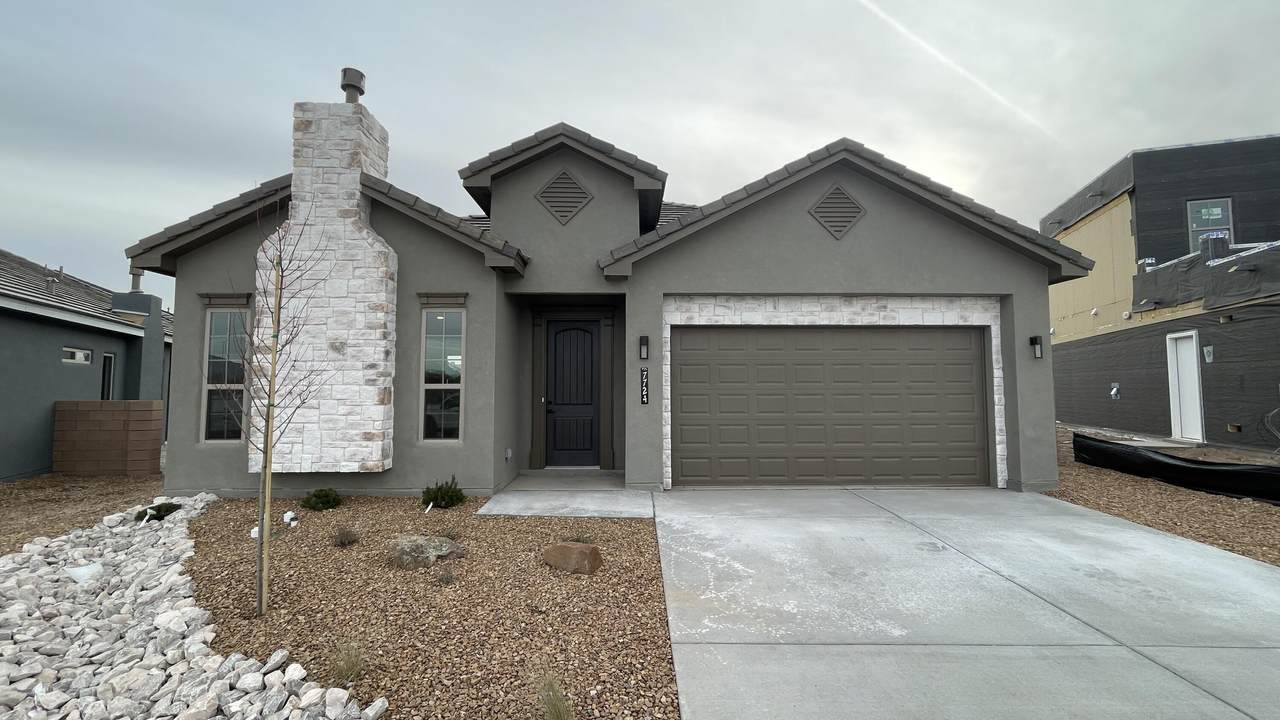 2574 Camino Plata Loop - Photo 1