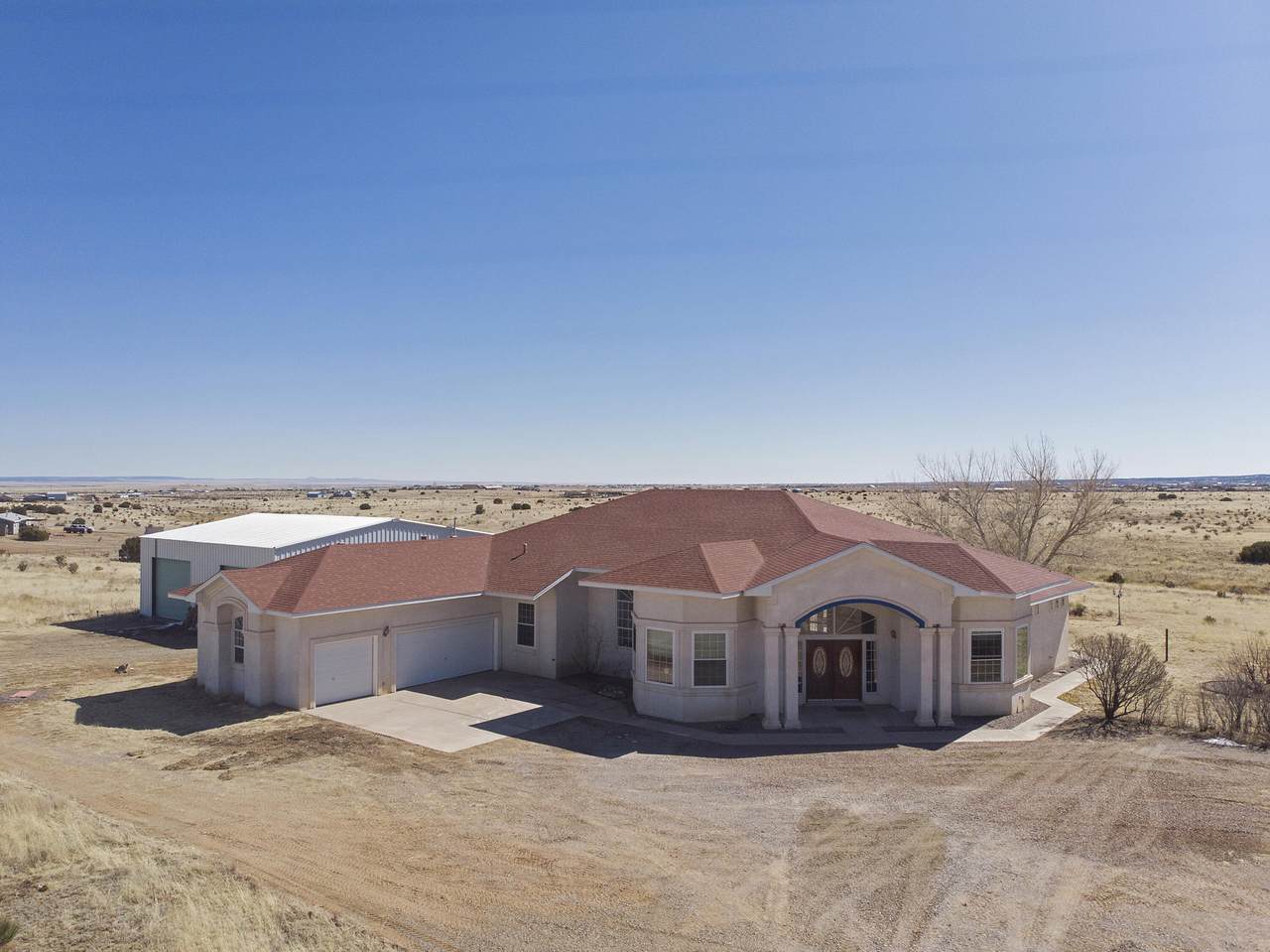 206 Frost Road - Photo 1