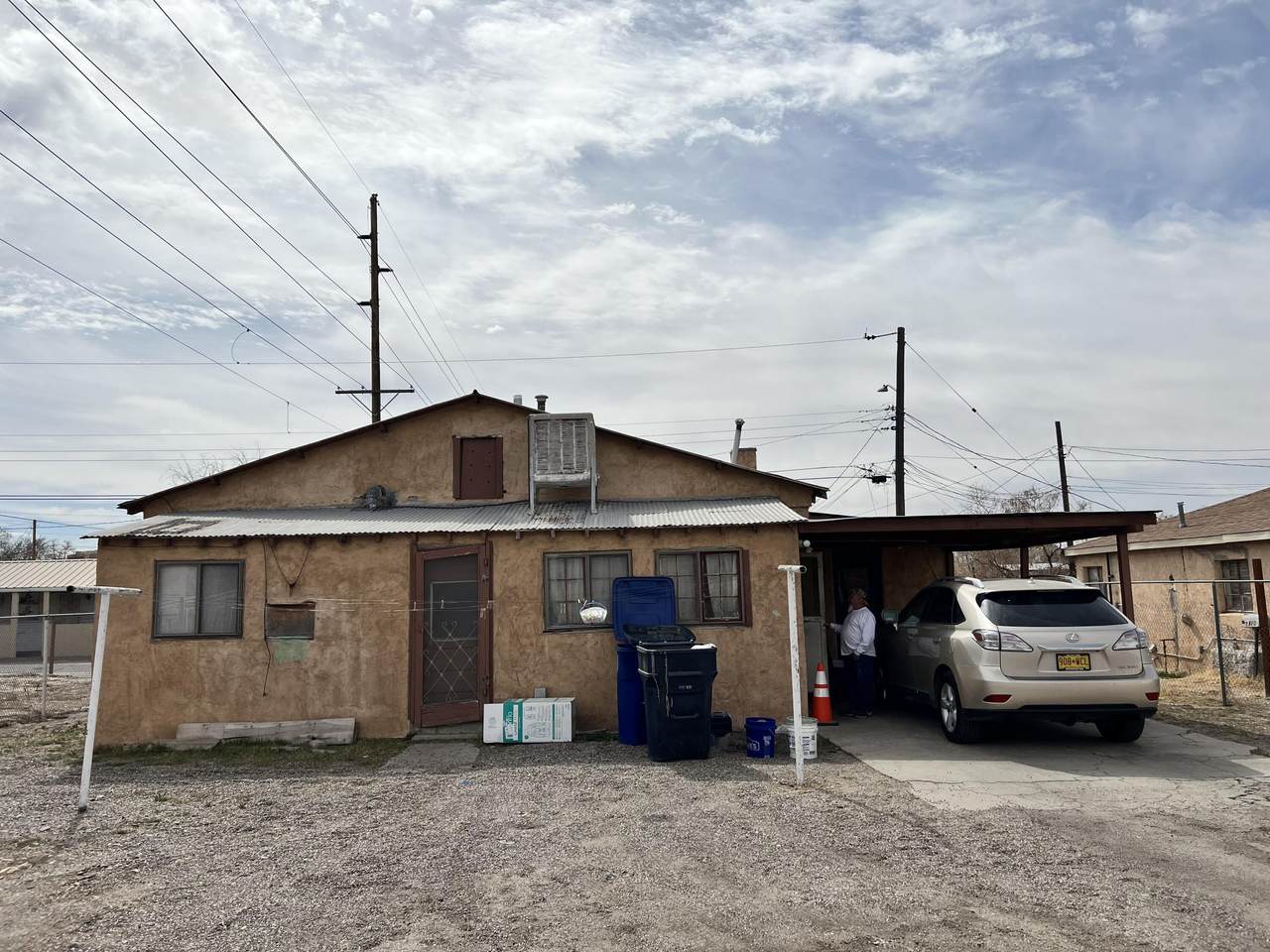 403 Aspen Avenue - Photo 1