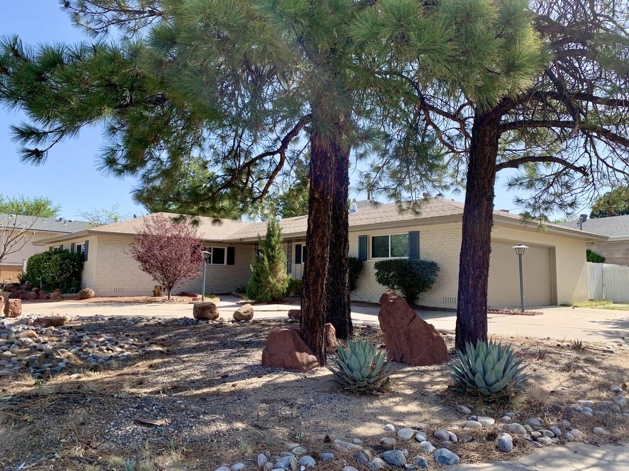3406 Pickard Avenue - Photo 1