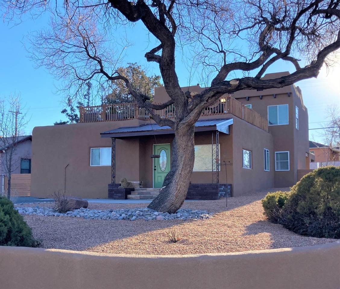 1601 Anderson Place - Photo 1