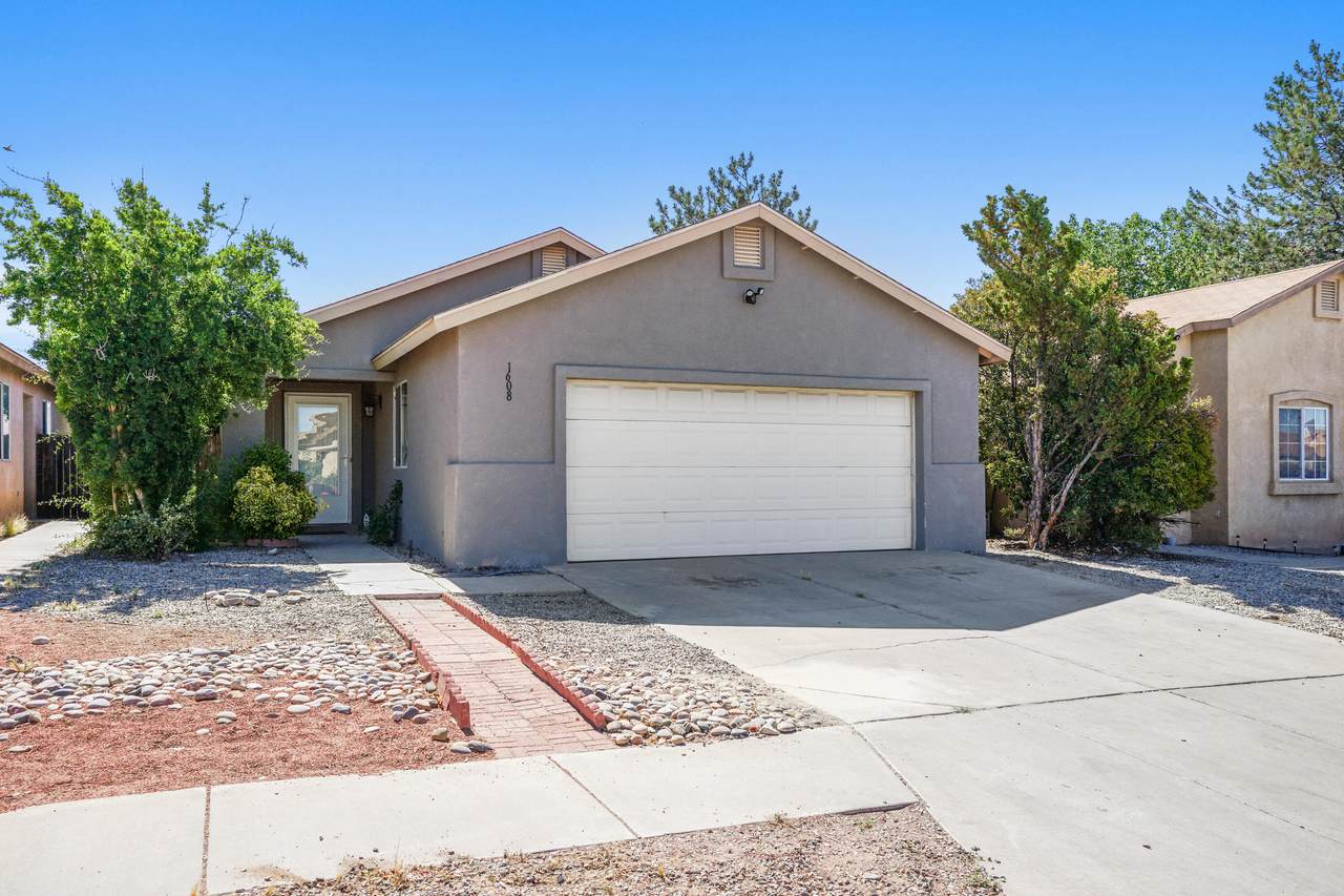 1608 Secret Valley Drive - Photo 1