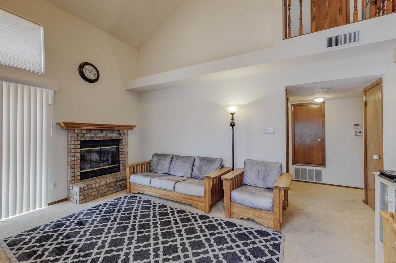5325 Bogart Street - Photo 1