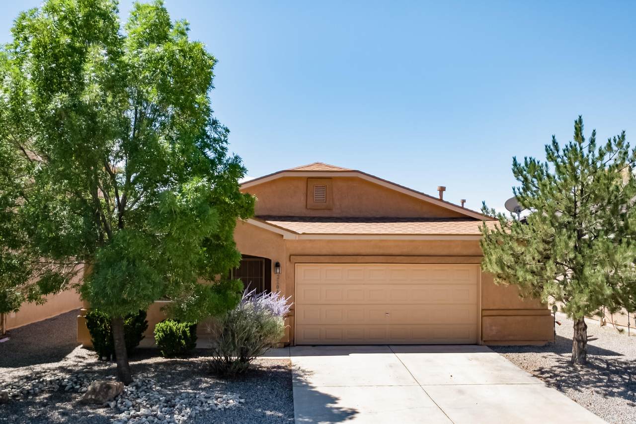 2208 Rancho Plata Avenue - Photo 1