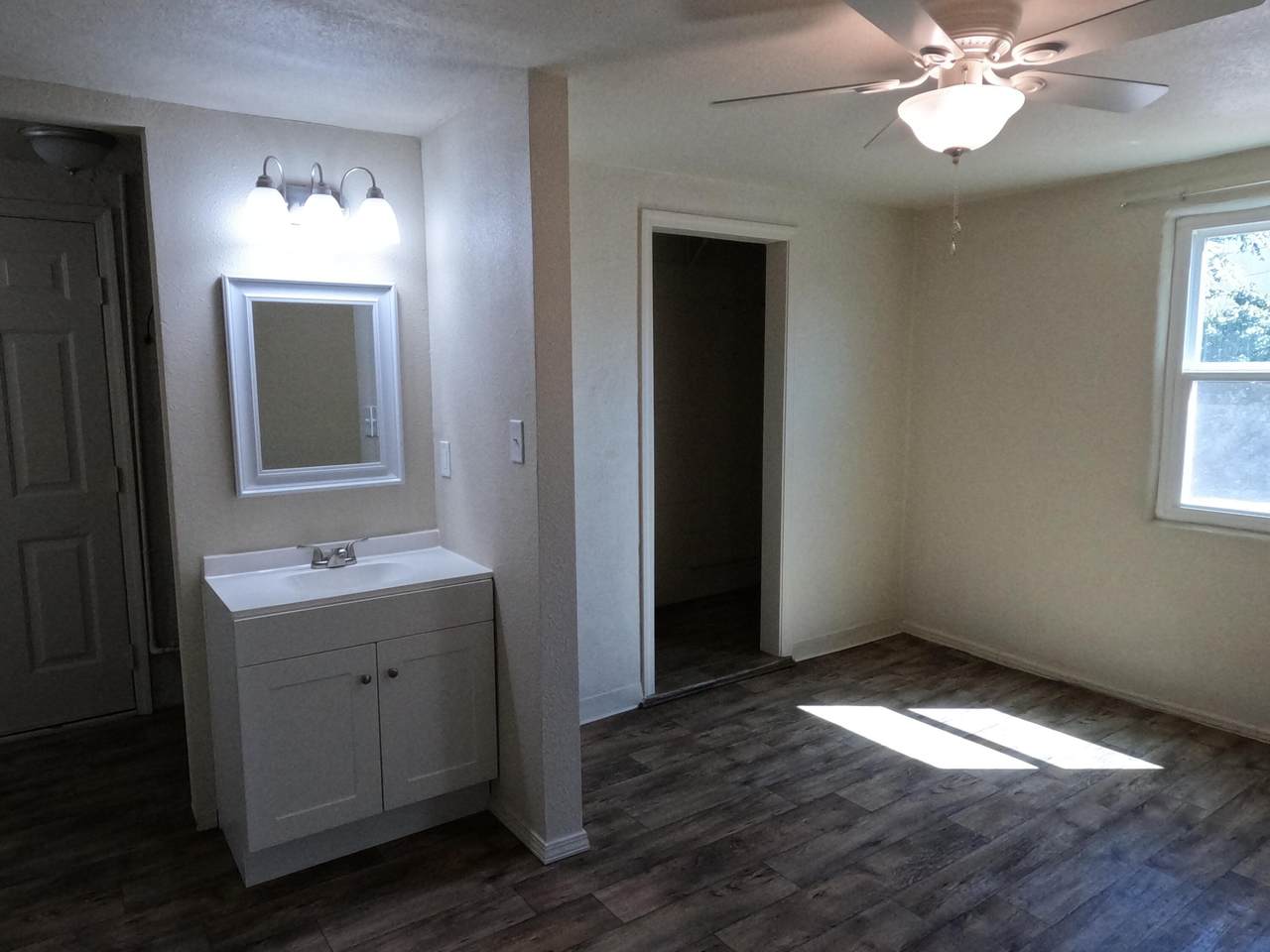 541.5 Cardenas Drive - Photo 1